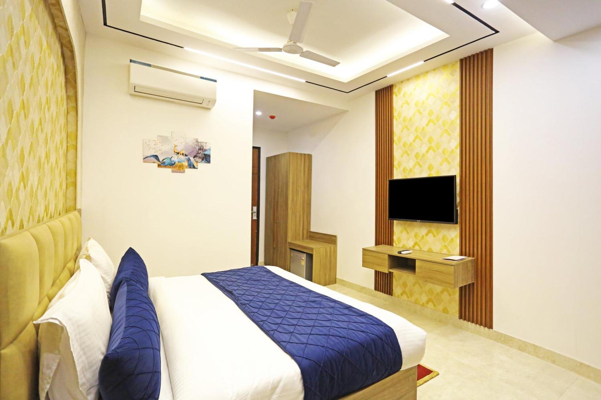 Hotel Hsp Plaza New Delhi Exterior photo